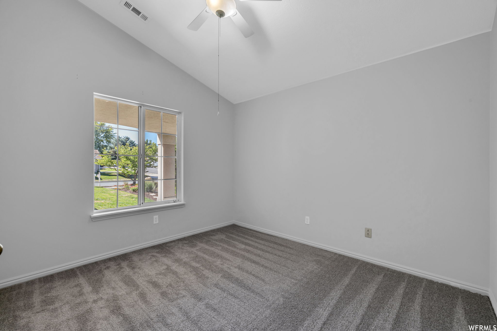 RIVERSIDE ESTATES - Residential