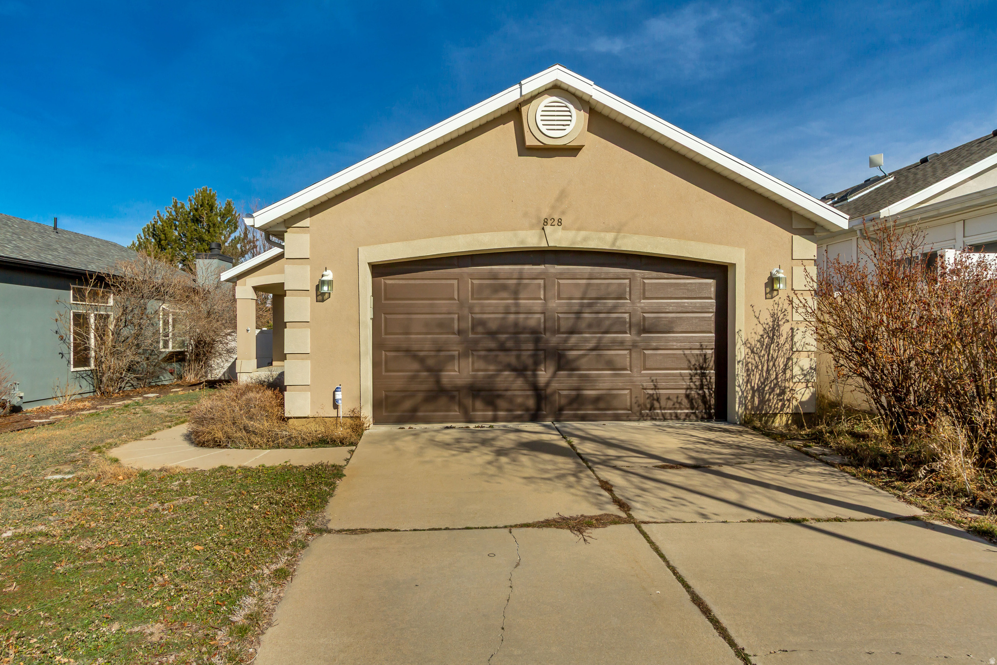 RIVERSIDE ESTATES - Residential