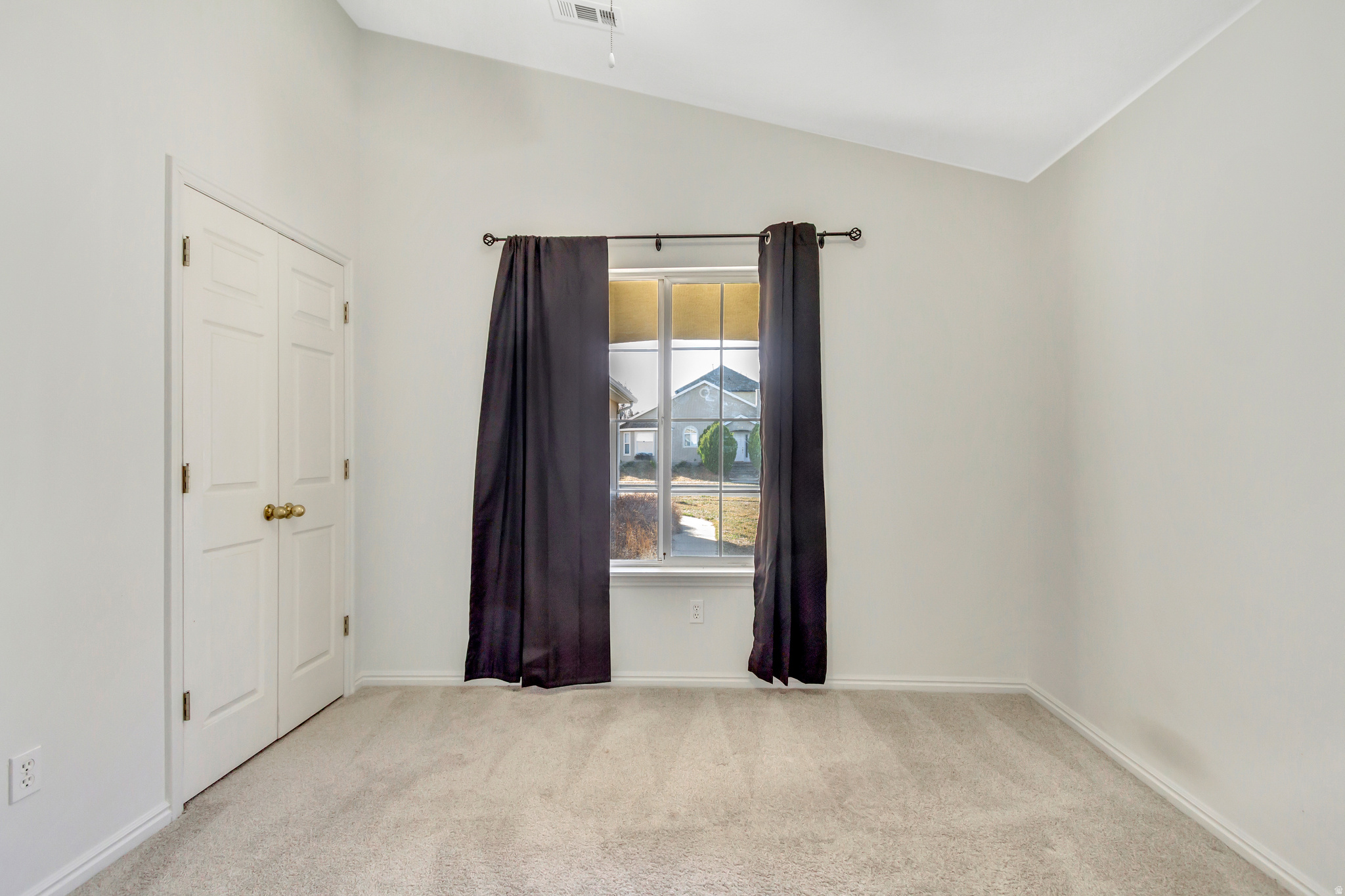 RIVERSIDE ESTATES - Residential