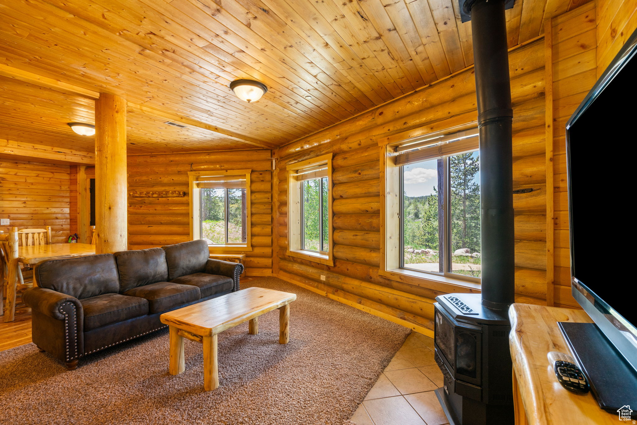 THE CABINS AT BEAR RIVER LODGE - Residential