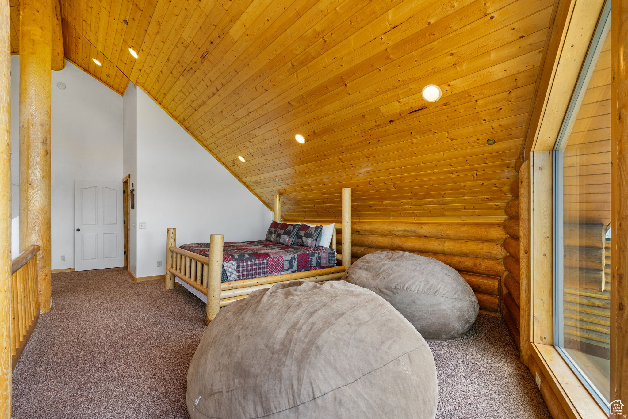 THE CABINS AT BEAR RIVER LODGE - Residential