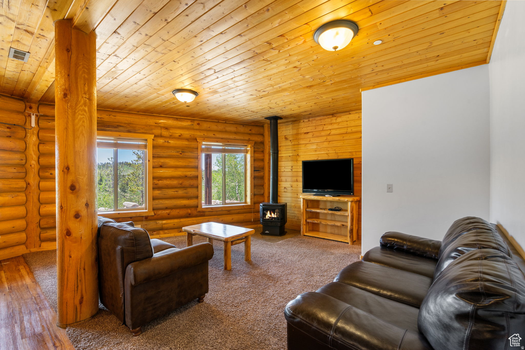 THE CABINS AT BEAR RIVER LODGE - Residential