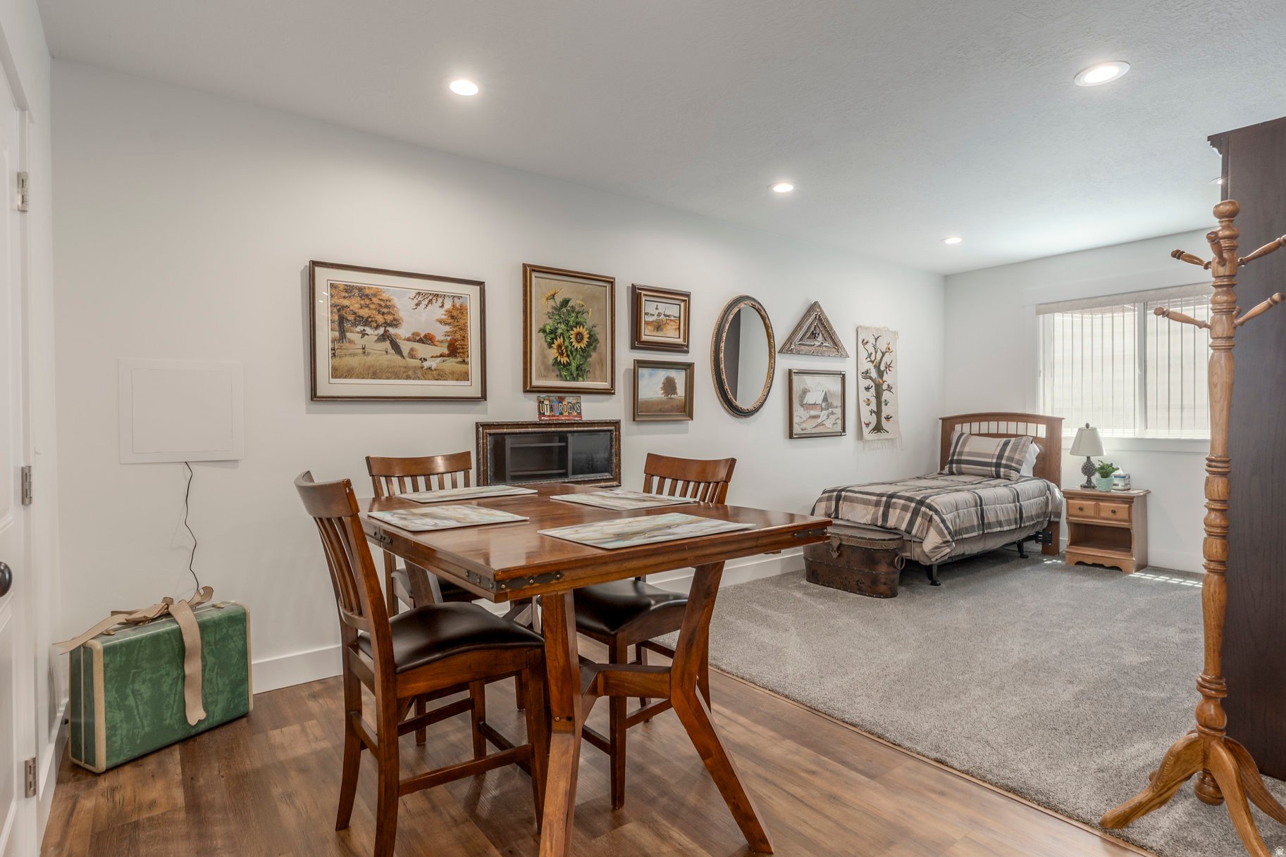 WEST RIVER ESTATES - Residential