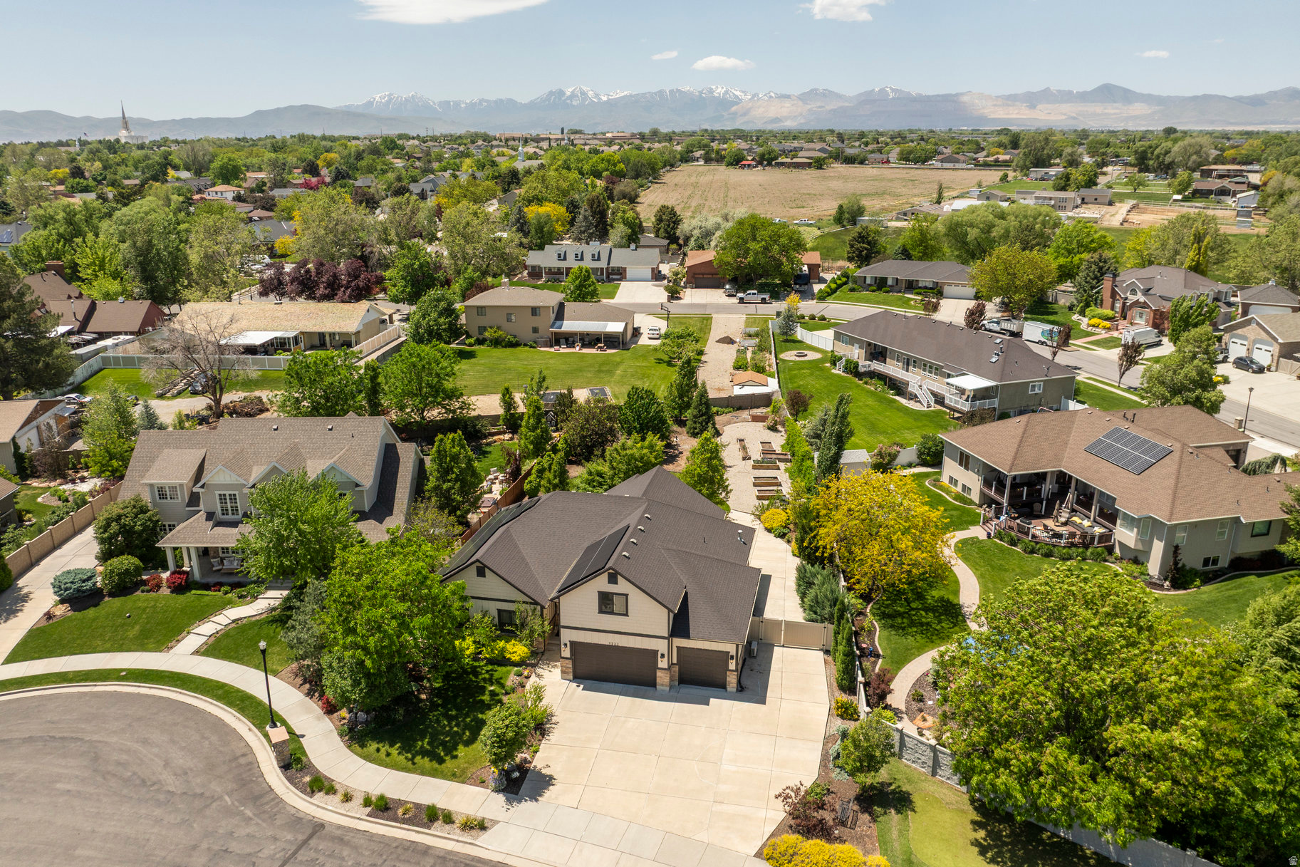 WEST RIVER ESTATES - Residential