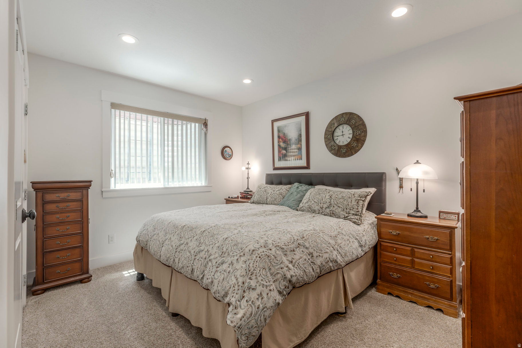 WEST RIVER ESTATES - Residential