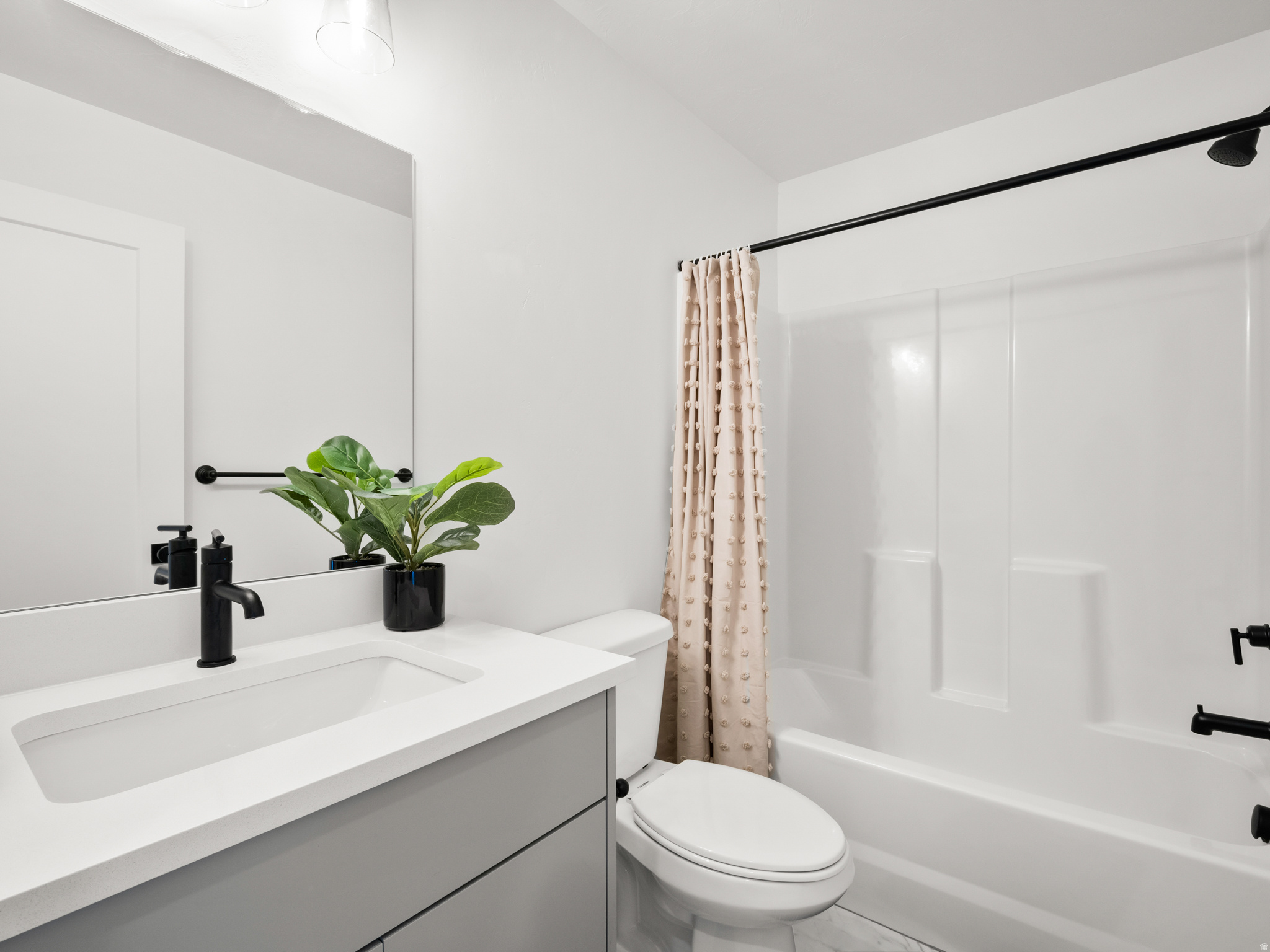 ROCKWELL RANCH - Residential