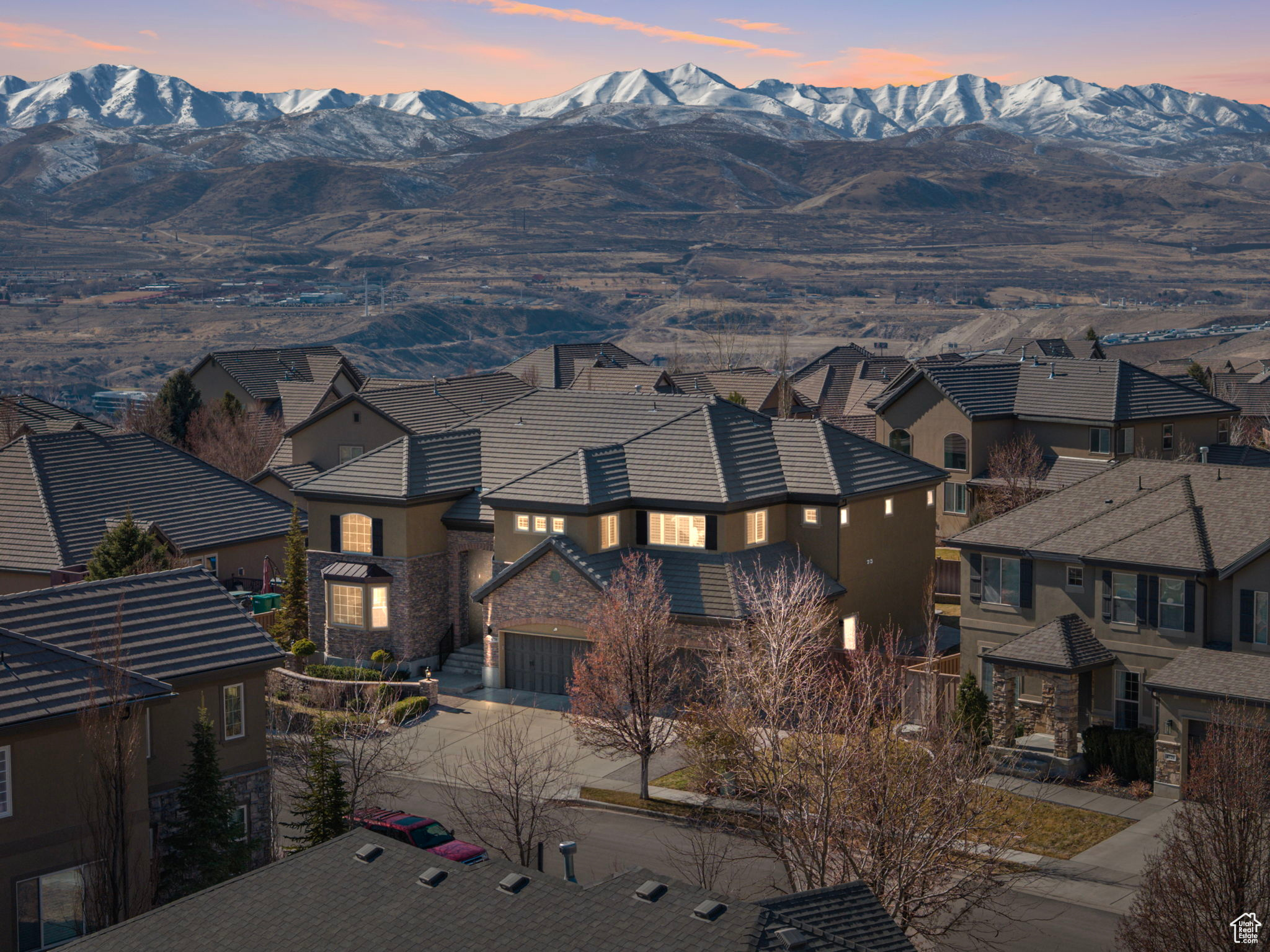 4719 N Driftwood View Dr, Lehi, Utah image 4