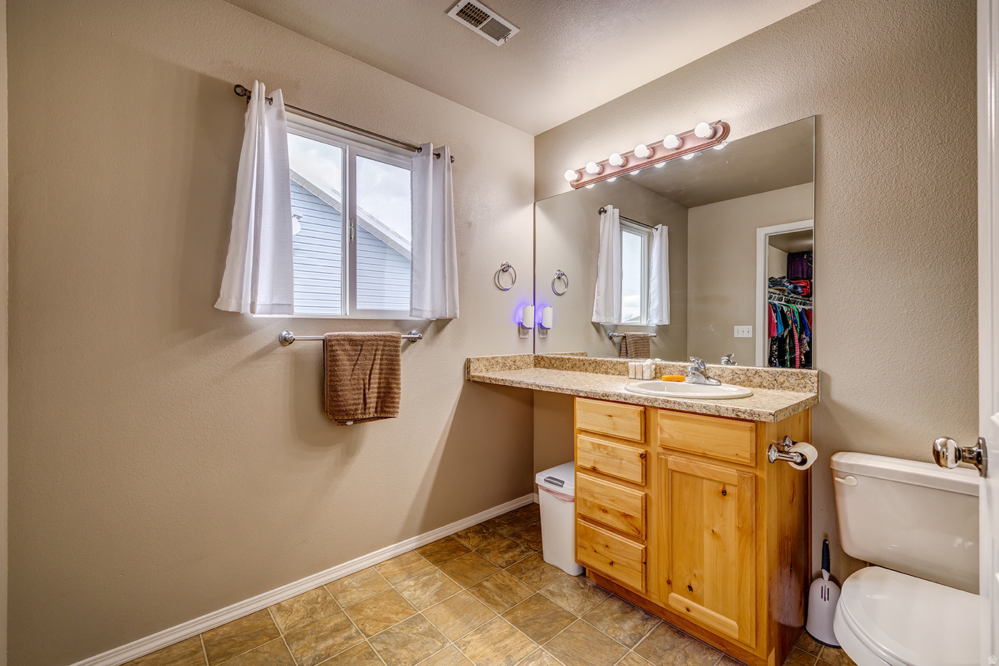 SPANISH FIELDS - Residential