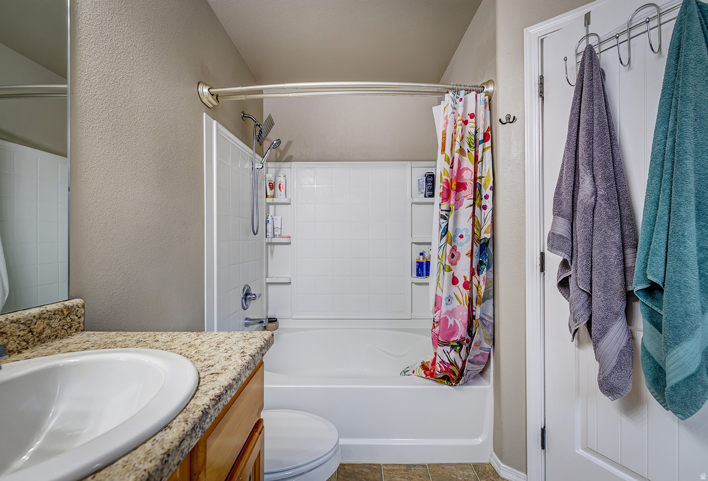 SPANISH FIELDS - Residential