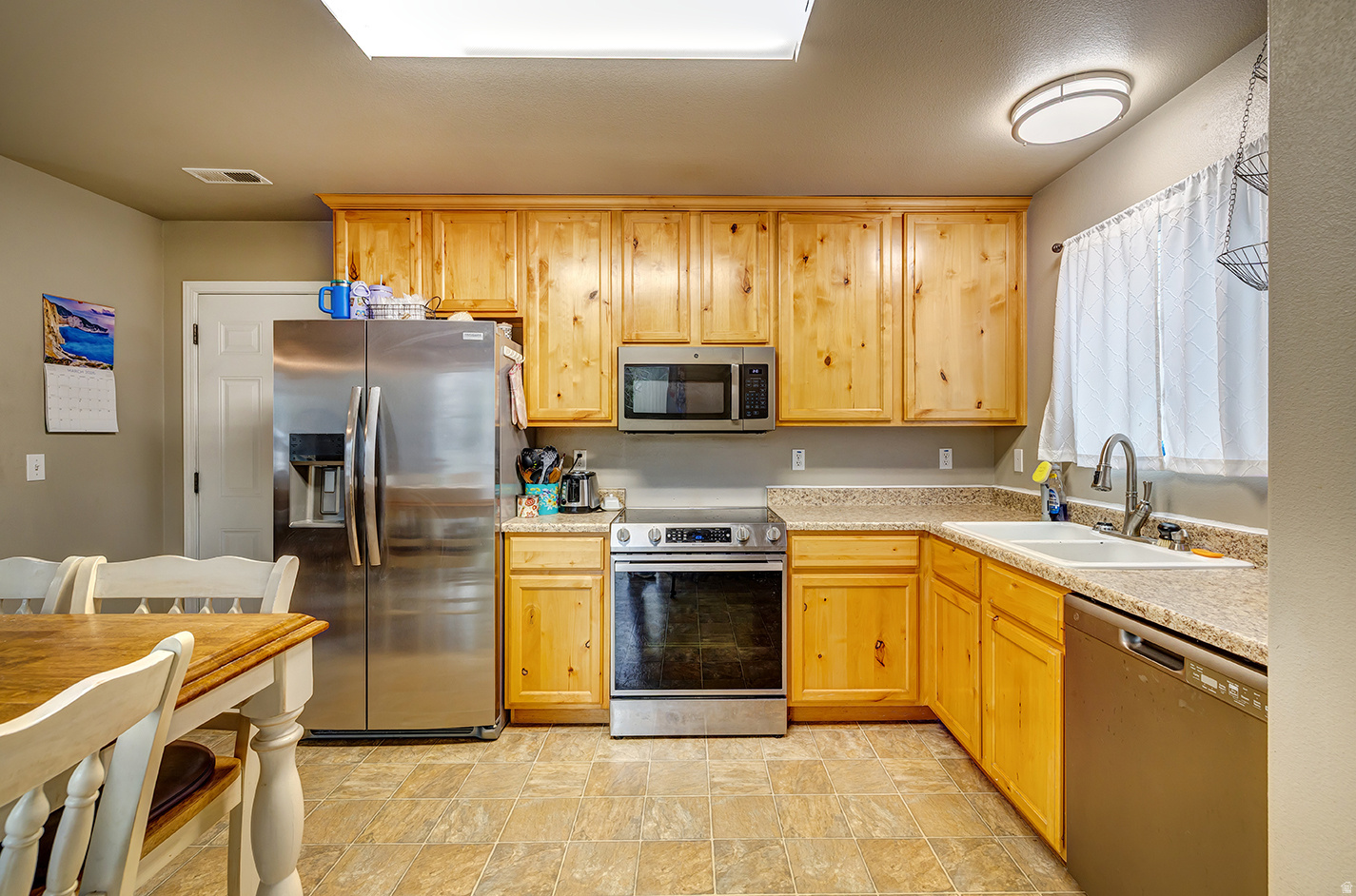 SPANISH FIELDS - Residential