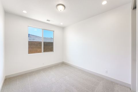 Tiny photo for 1613 N ASCENT ST #152, Washington, UT 84780 (MLS # 2120314)