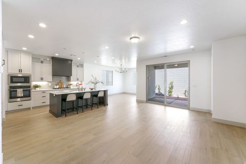 Tiny photo for 1613 N ASCENT ST #152, Washington, UT 84780 (MLS # 2120314)