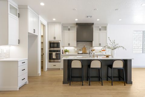 Tiny photo for 1613 N ASCENT ST #152, Washington, UT 84780 (MLS # 2120314)