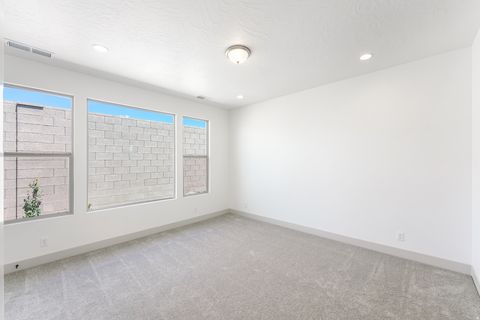 Tiny photo for 1613 N ASCENT ST #152, Washington, UT 84780 (MLS # 2120314)