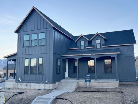 11292 S RESTLESS RD W 1-129 South Jordan UT 84009