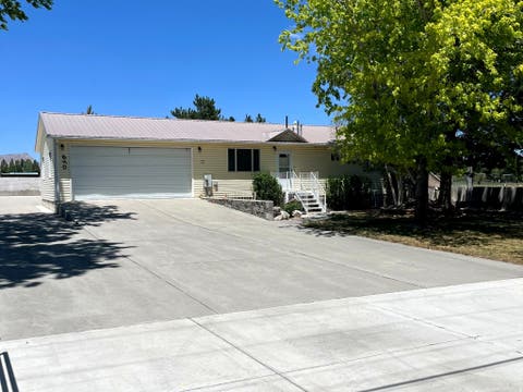 Homes For Sale - 640 W Canyon Rd<br/> Ferron, UT 84523