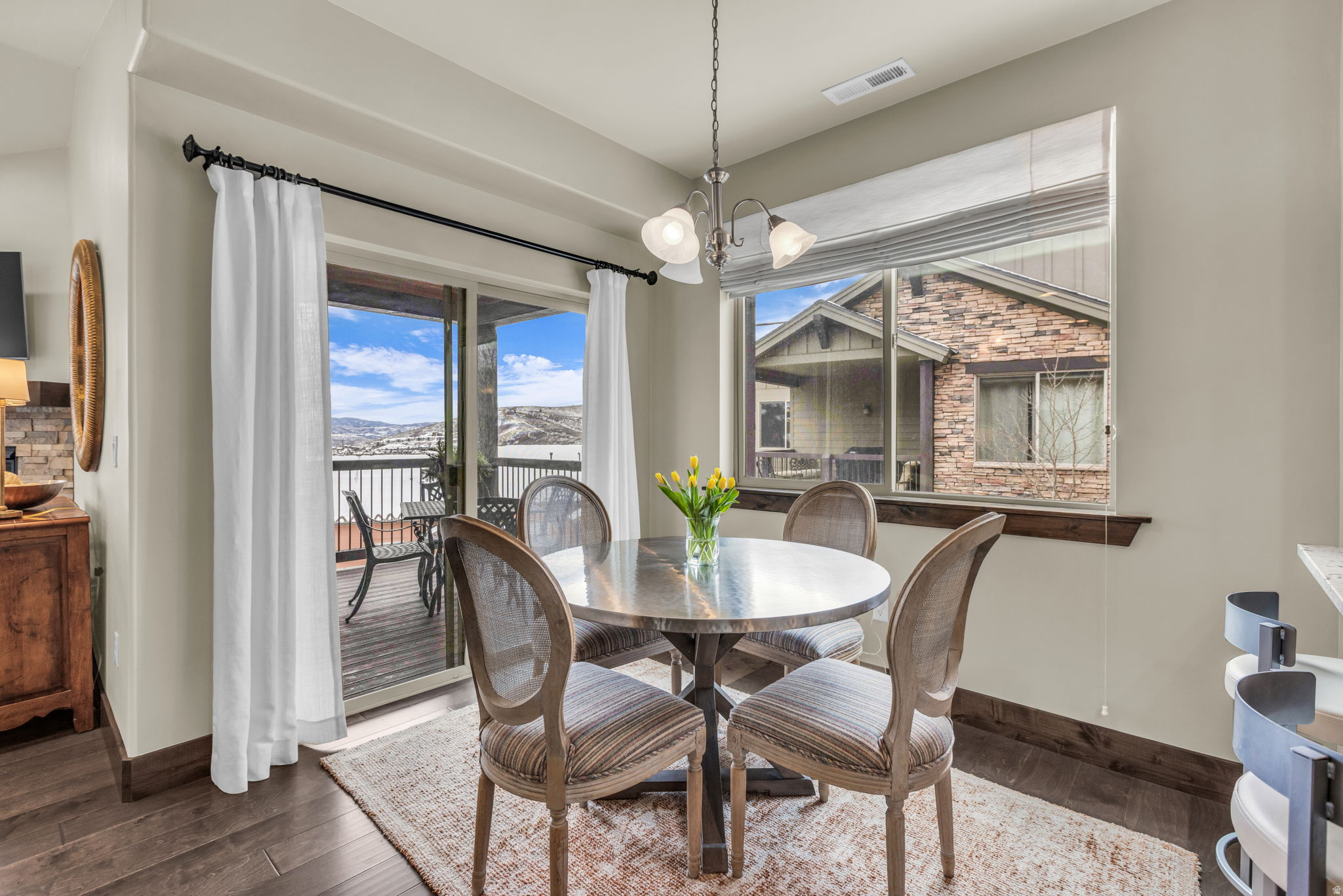 BLACK ROCK RIDGE - Residential