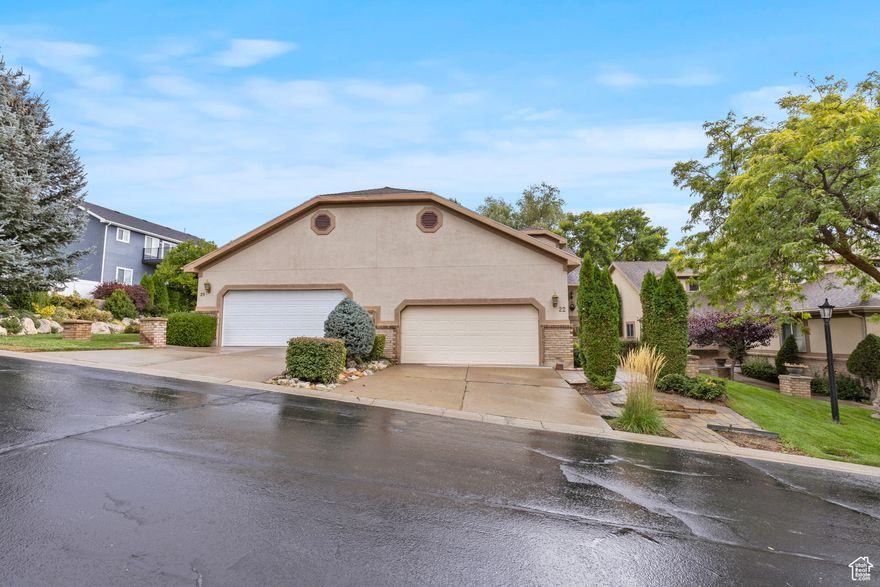 This rare home sits along The Barn Golf Course and offers 3,224 sq. ft. of finished living space, including a beautifully completed basement. From the open-air balcony, take in stunning views of the course, while enjoying the peace of mind that comes with living in a secure, gated community.