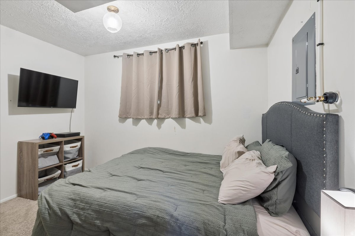 OAK FOREST - Residential