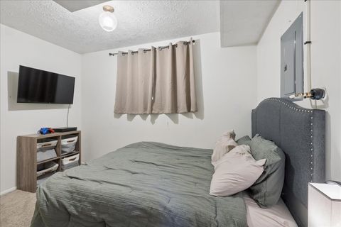 Tiny photo for 2419 N 2550 E, Layton, UT 84040 (MLS # 2154199)
