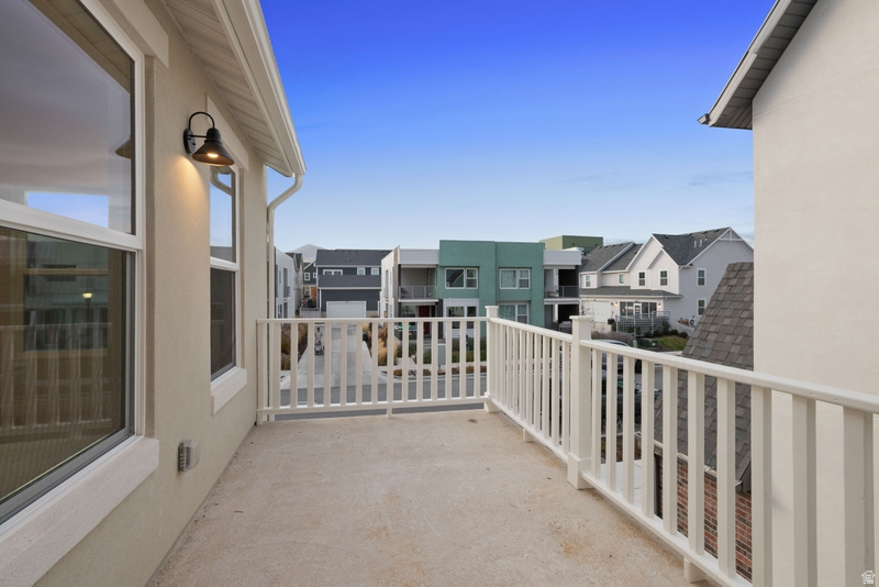 DAYBREAK - Residential Income