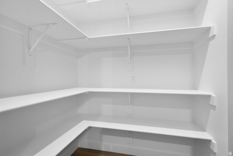 DAYBREAK - Residential Income