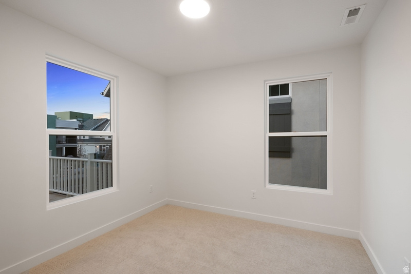 DAYBREAK - Residential Income