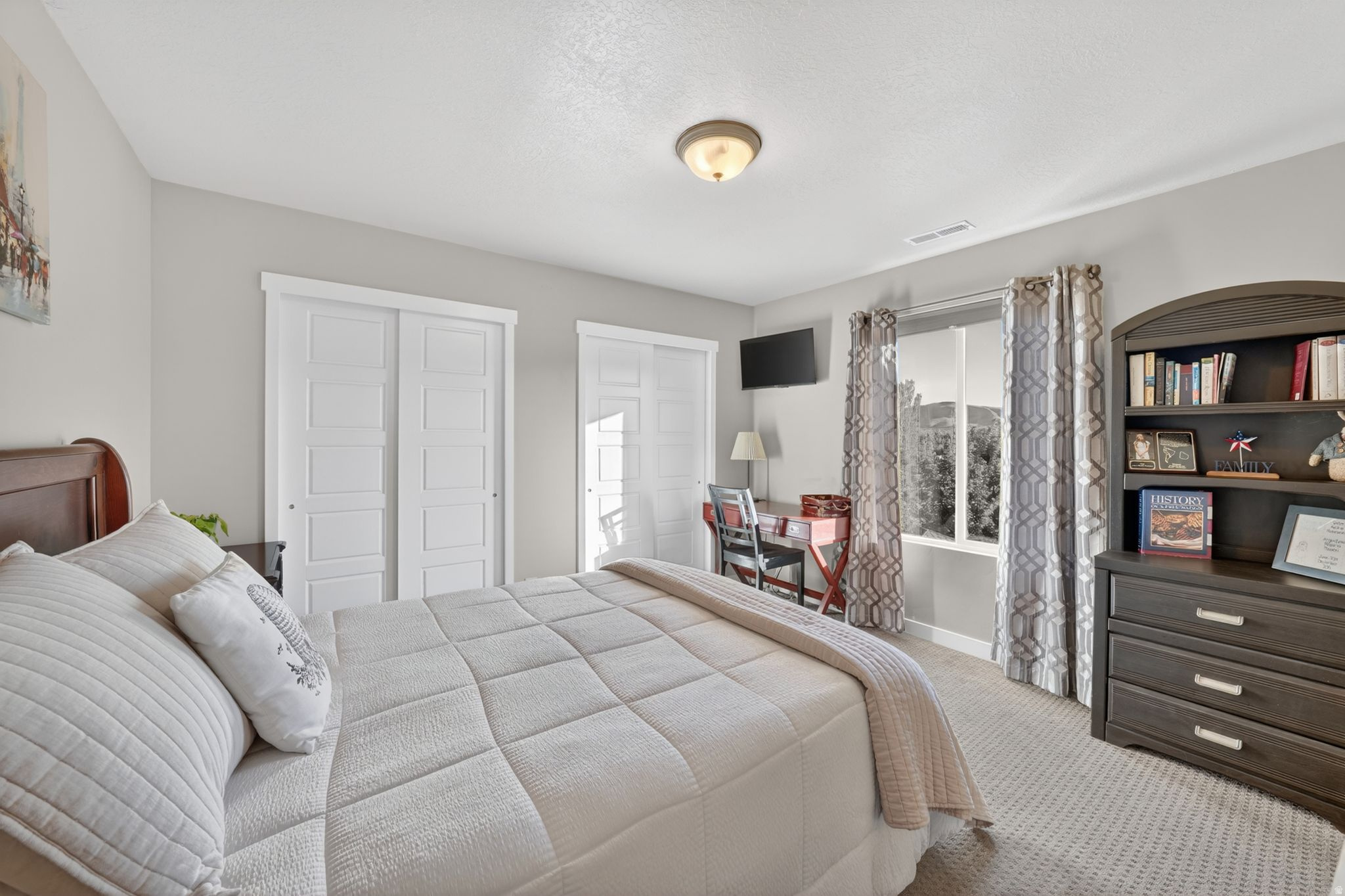 JORDAN HEIGHTS - Residential