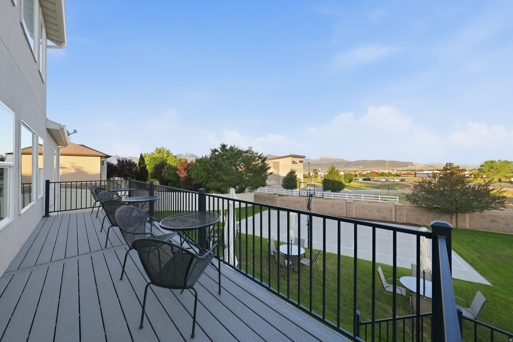 JORDAN HEIGHTS - Residential
