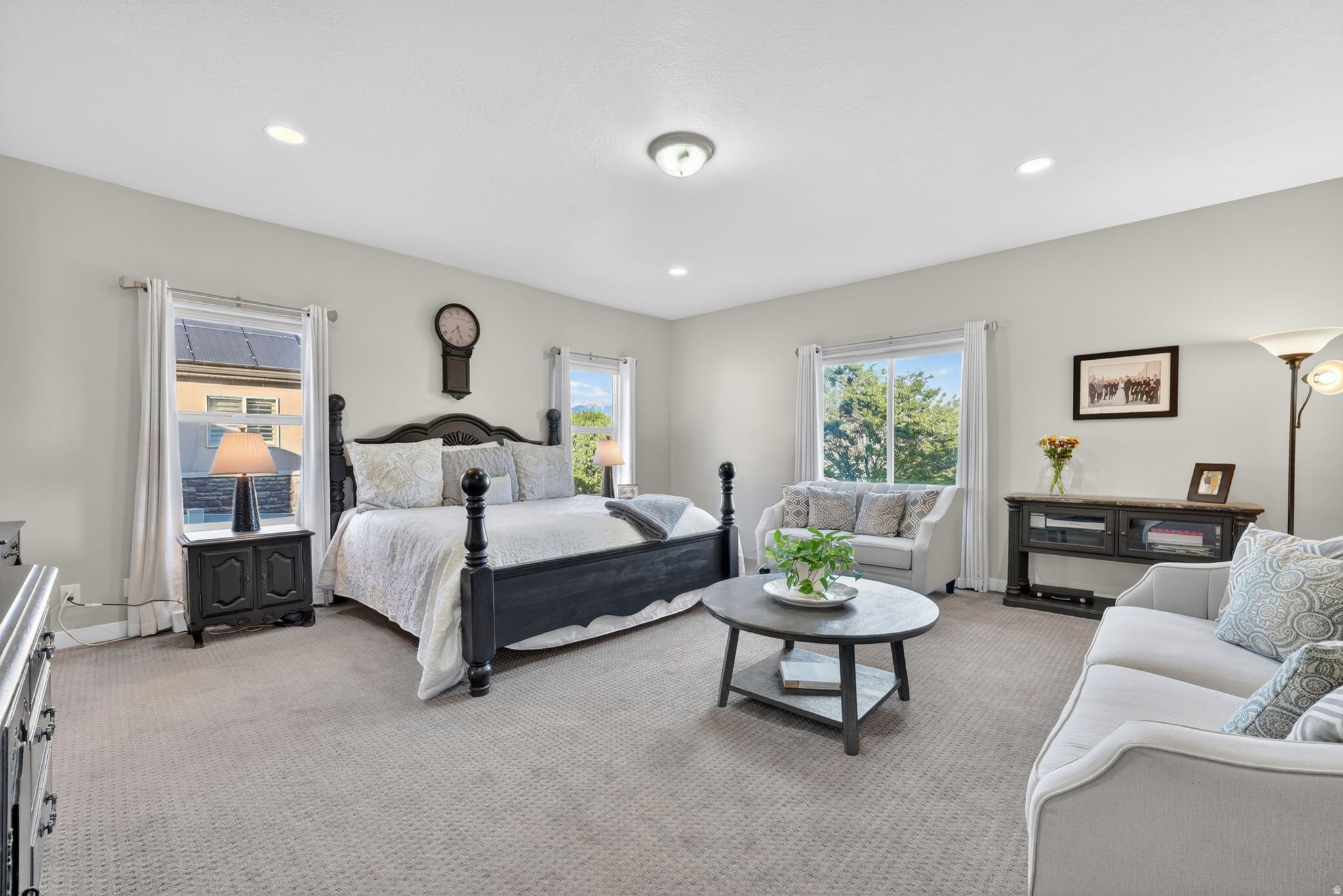 JORDAN HEIGHTS - Residential