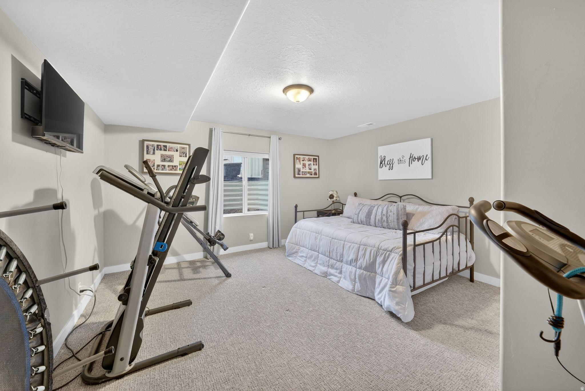 JORDAN HEIGHTS - Residential