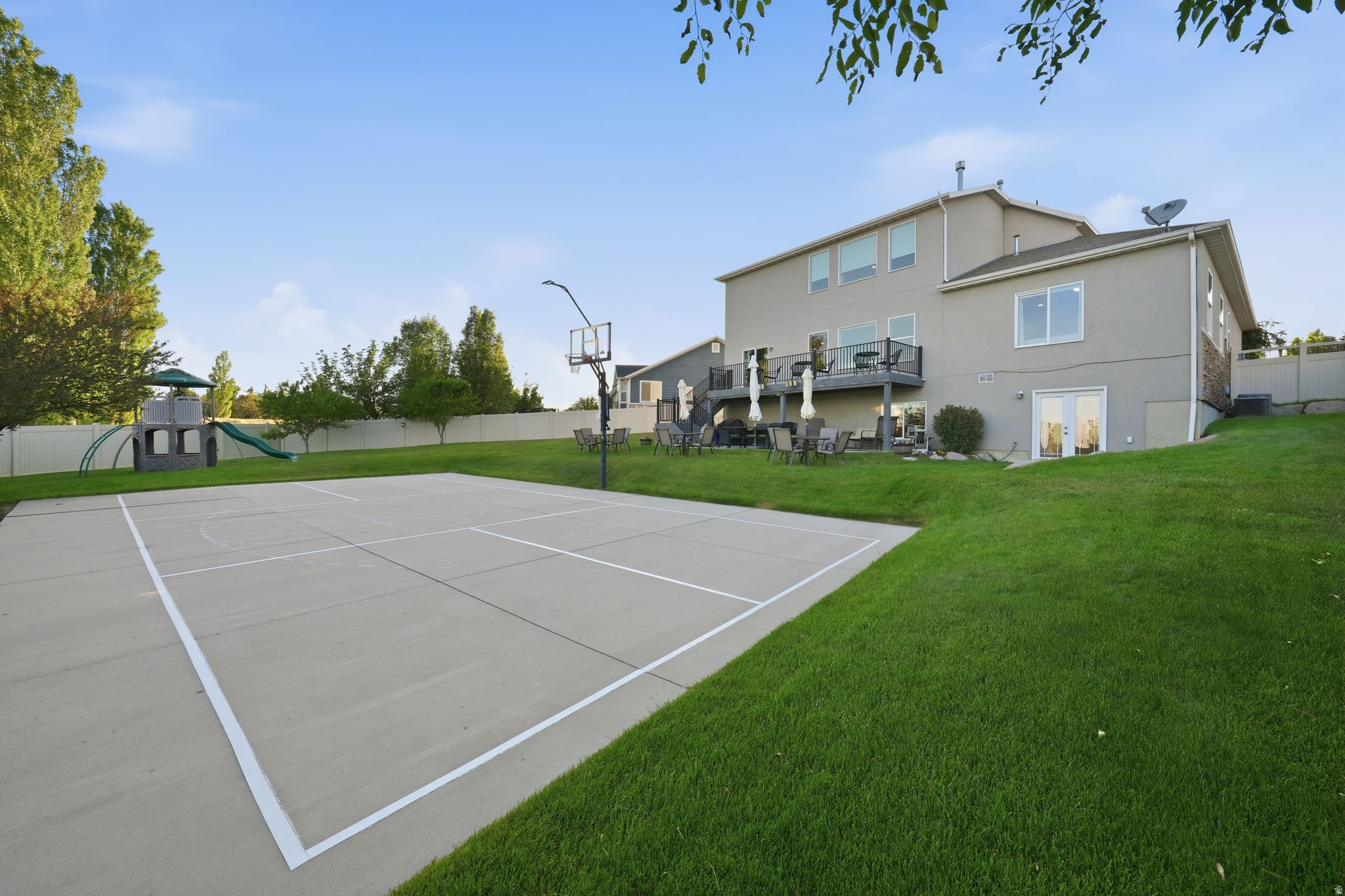 JORDAN HEIGHTS - Residential