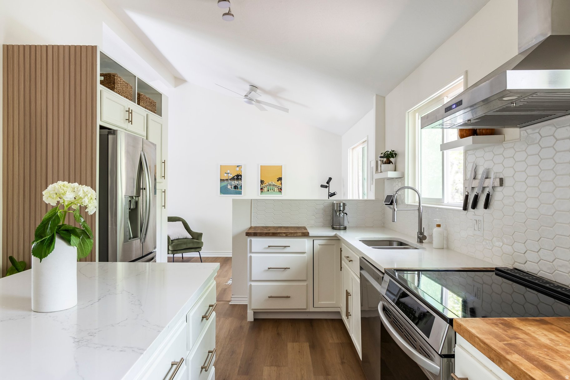 PARK CREST - Residential