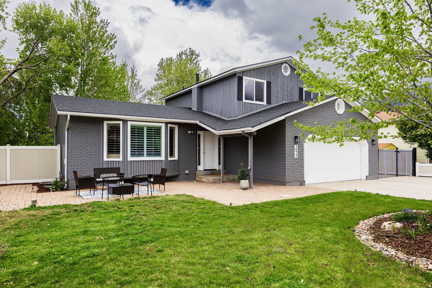 PARK CREST - Residential