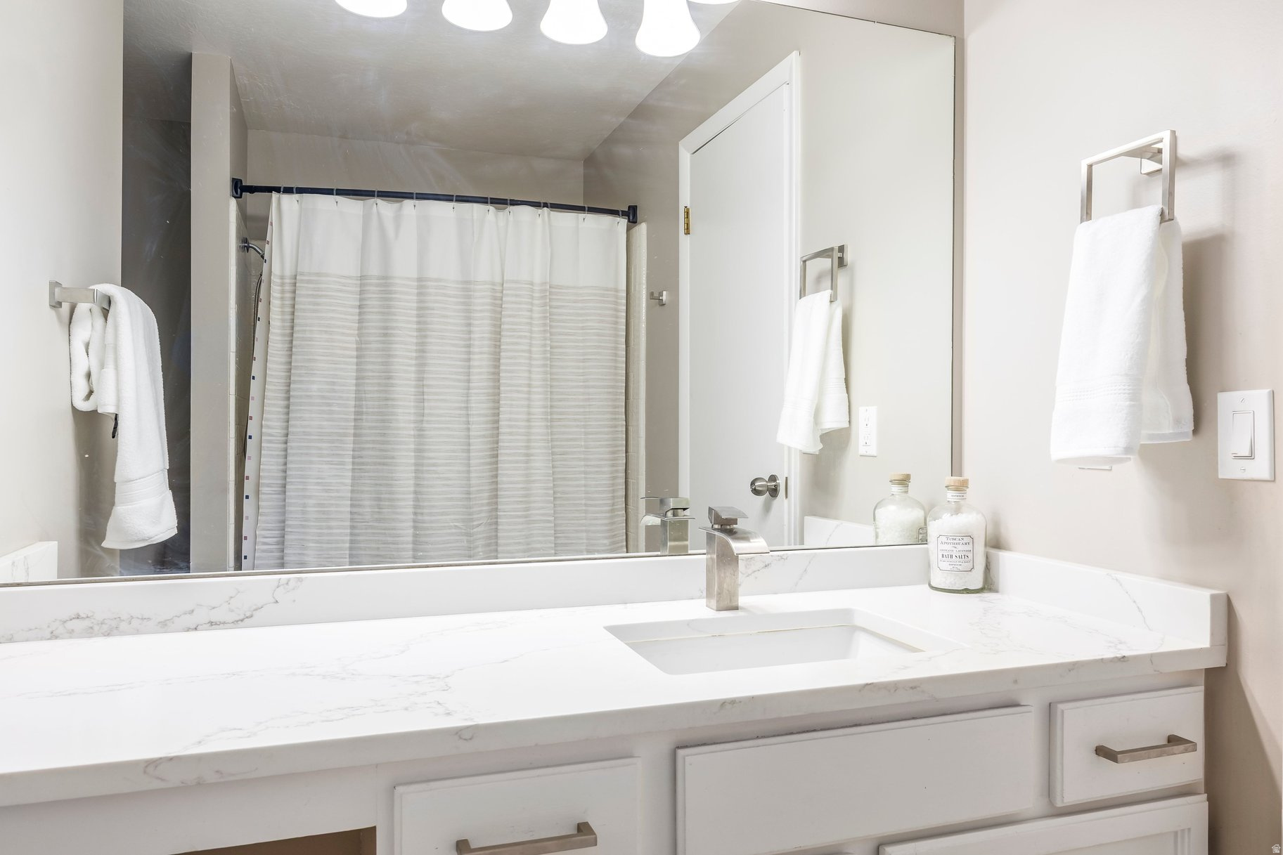 PARK CREST - Residential