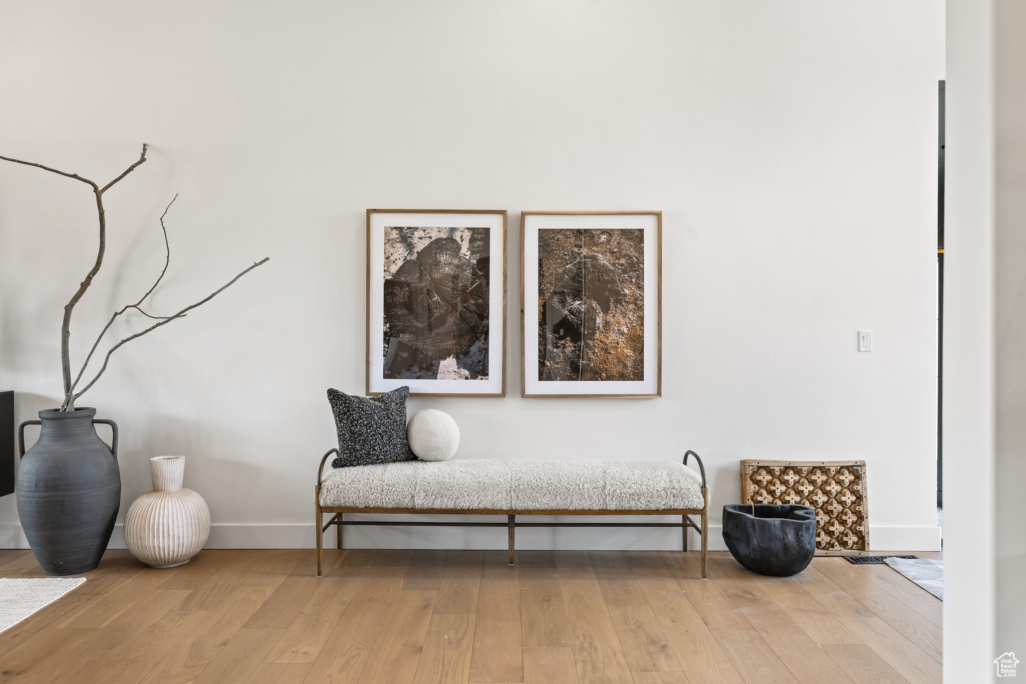 LAKE CRE - Residential