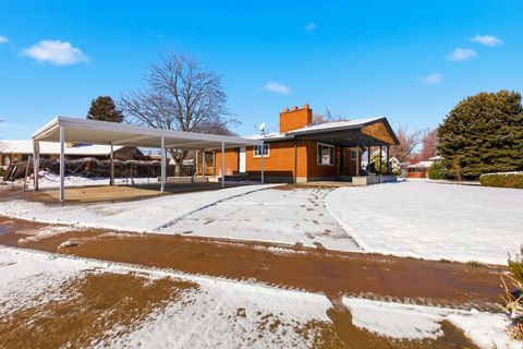 Tiny photo for 1358 E MAPLEWOOD DR, Murray, UT 84121 (MLS # 2138550)