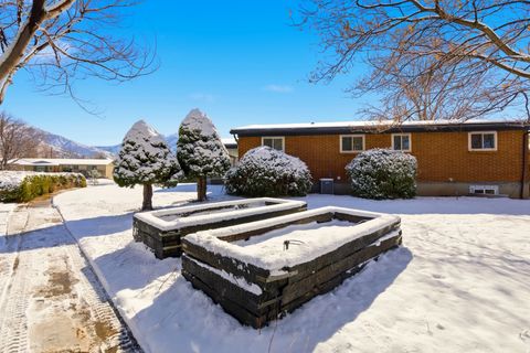 Tiny photo for 1358 E MAPLEWOOD DR, Murray, UT 84121 (MLS # 2138550)