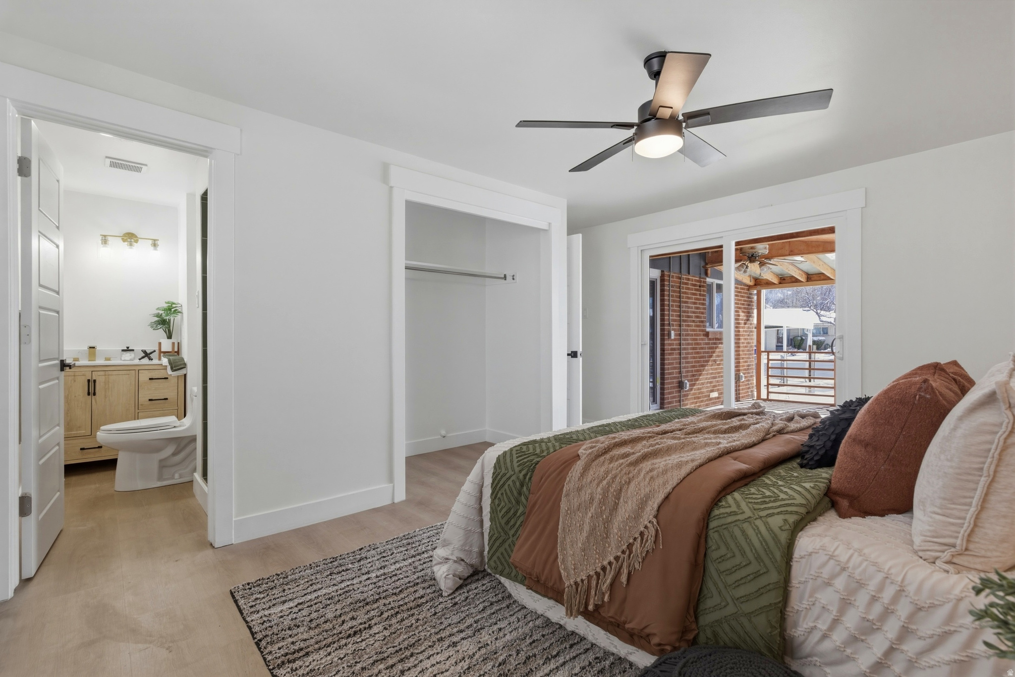 DRIFTWOOD EST - Residential