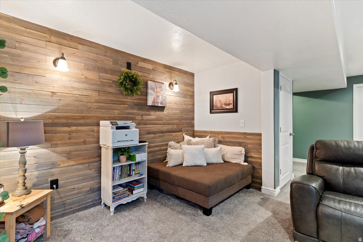 CANTERBURY CROSSING - Residential