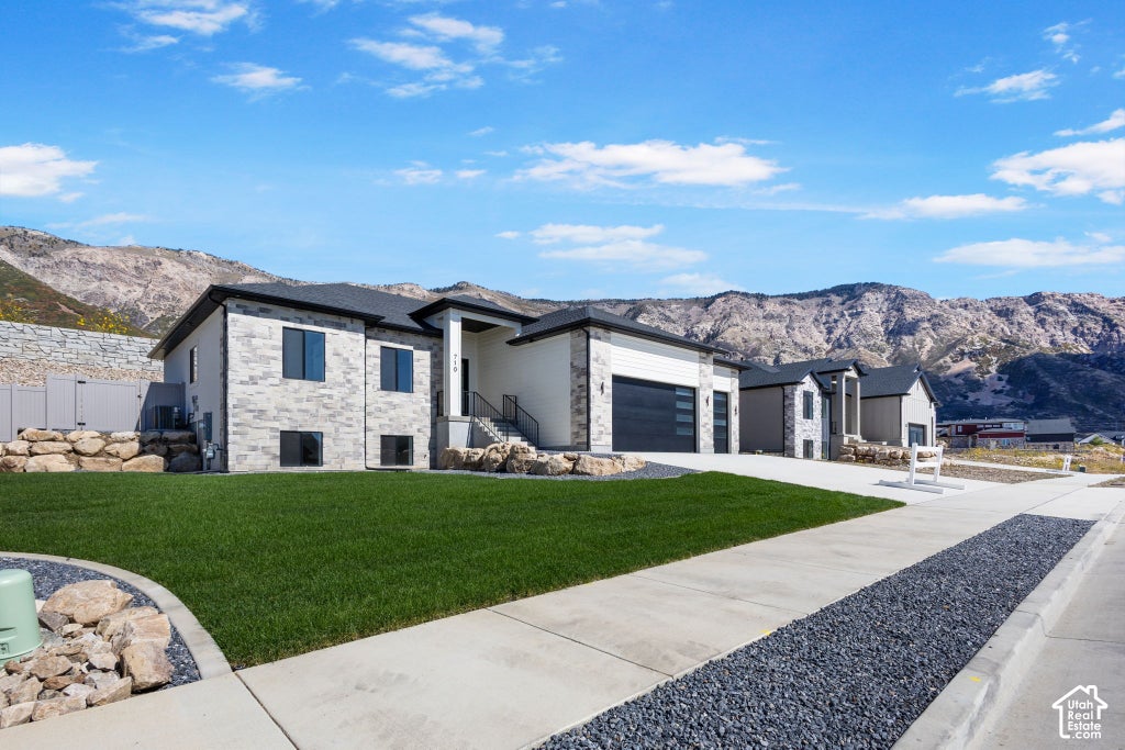 Photo of 710 E MOUNTAIN ROAD Rd N, North Ogden, UT 84414 (MLS # 2188294)
