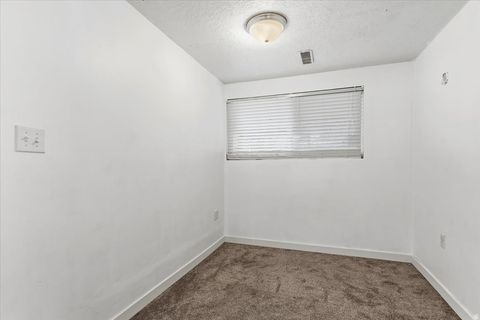 Tiny photo for 954 W 2400 N, Clinton, UT 84015 (MLS # 2148766)