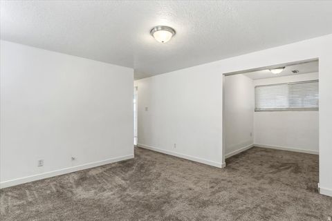 Tiny photo for 954 W 2400 N, Clinton, UT 84015 (MLS # 2148766)