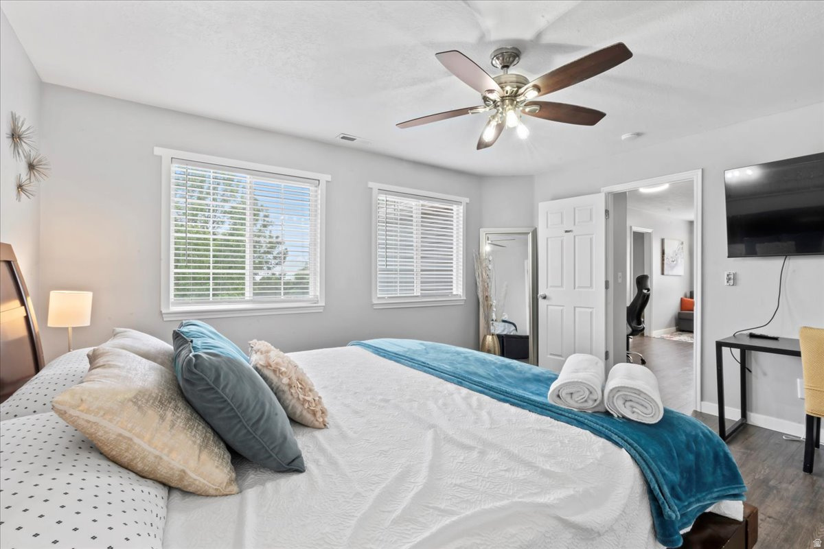 FREEMONT SPRINGS - Residential