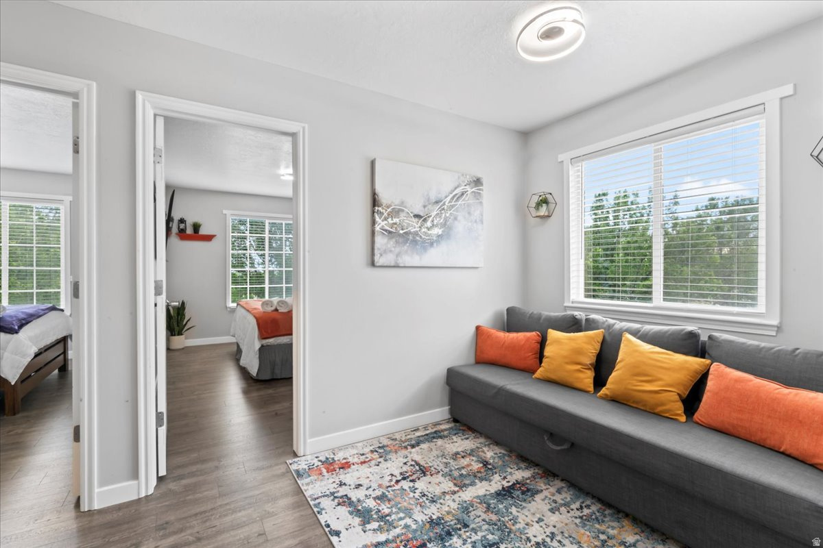 FREEMONT SPRINGS - Residential