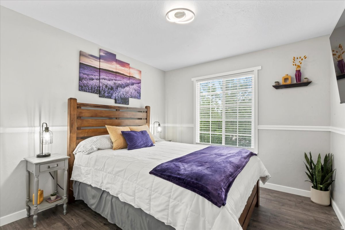 FREEMONT SPRINGS - Residential