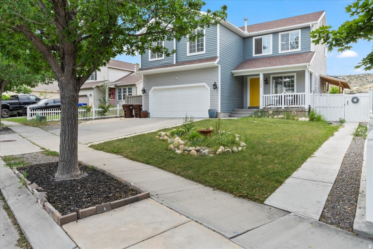 FREEMONT SPRINGS - Residential