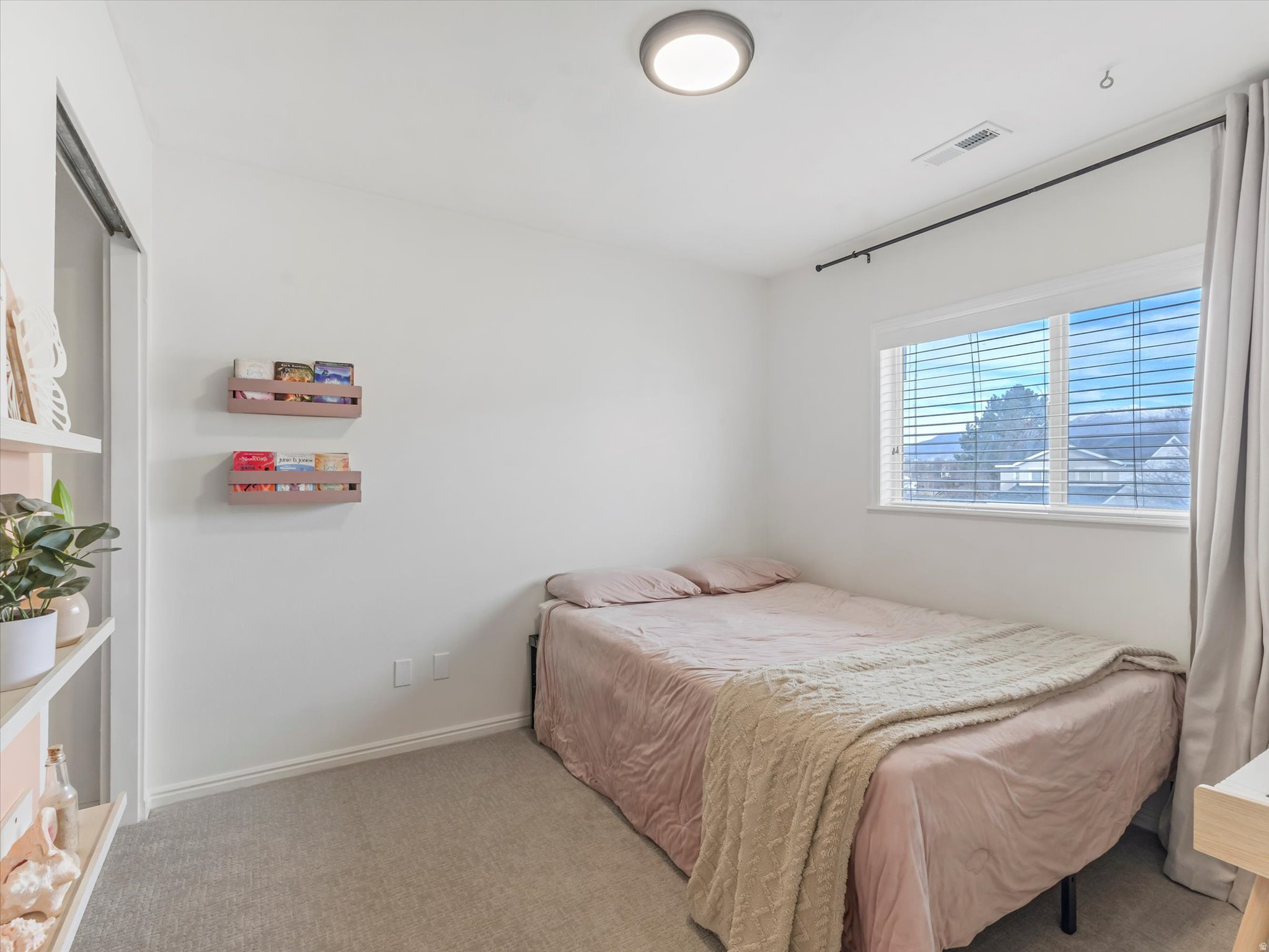 HERITAGE FILEDS - Residential