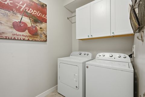 Tiny photo for 10509 S BROOKLYN VIEW LN W, South Jordan, UT 84095 (MLS # 2174012)