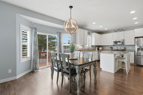 Tiny photo for 10509 S BROOKLYN VIEW LN W, South Jordan, UT 84095 (MLS # 2174012)